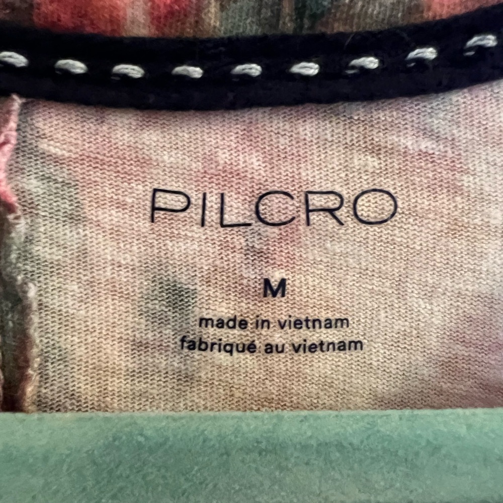 Anthropologie Pilcro colorful abstract tee size Medium - Picture 2 of 6
